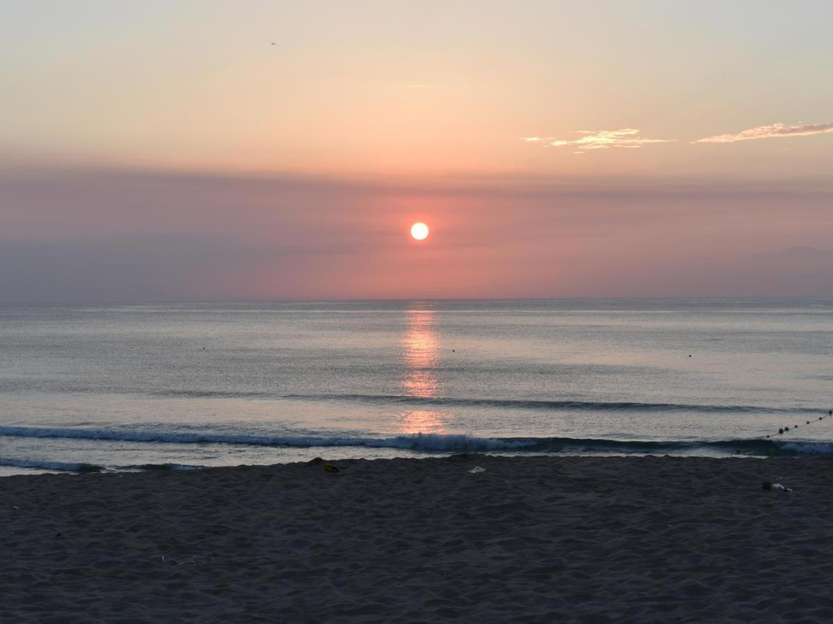 Beach Side Inn Shirahama Shimoda  Bagian luar foto