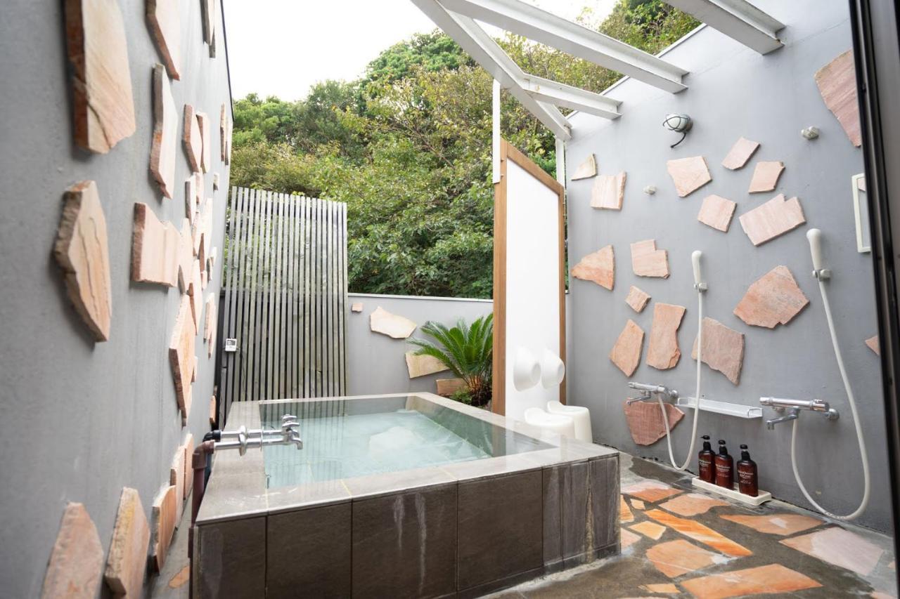 Beach Side Inn Shirahama Shimoda  Bagian luar foto